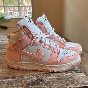 Nike Dunk High 1985 sz 8.5 Woman’s